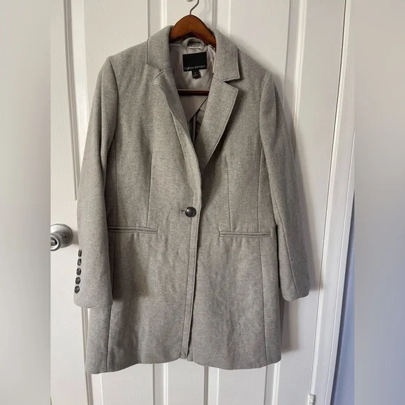 Banana Republic Classic Gray Trench Coat - Picture 12 of 13
